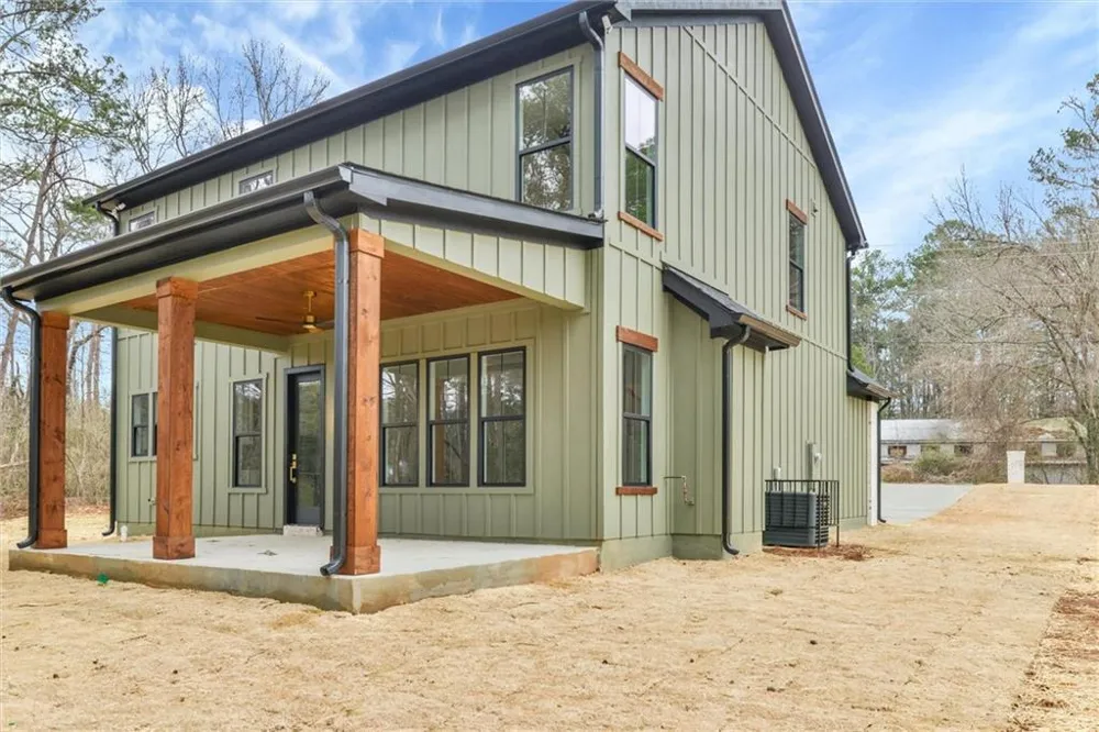 3367 Dodson Drive East Point, GA 30344