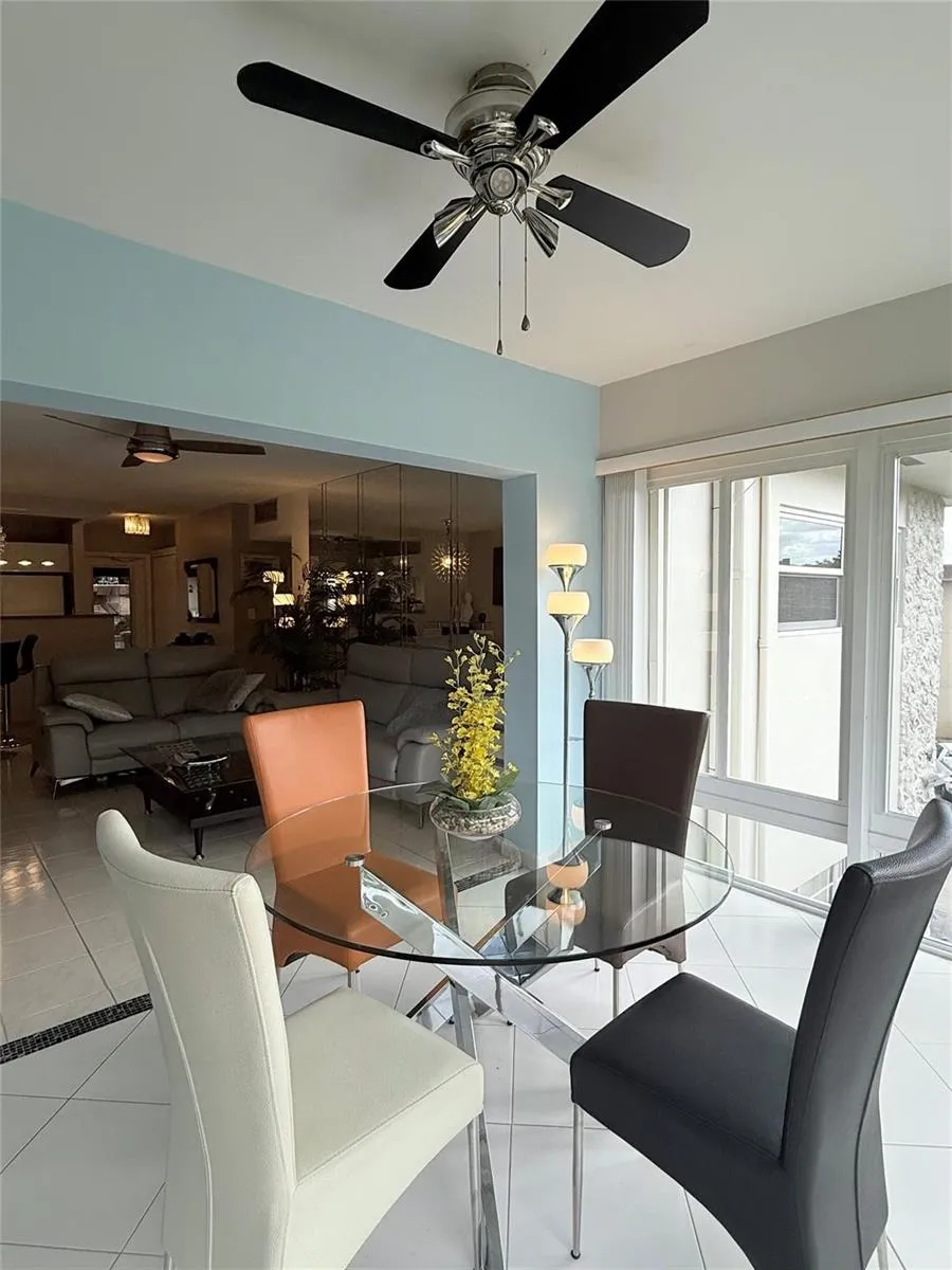 5171 W Oakland Park Boulevard #312 Lauderdale Lakes, FL 33313