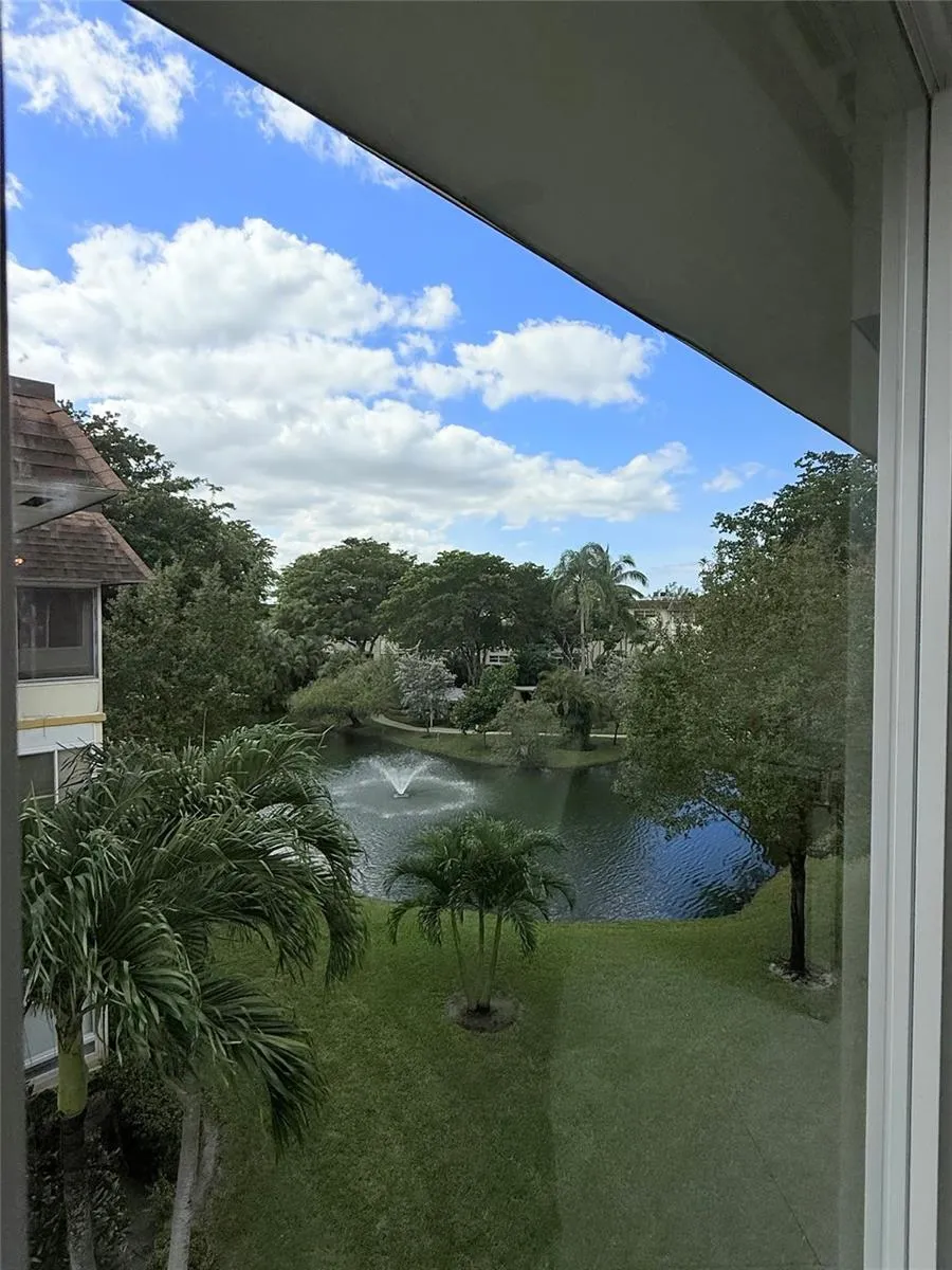 5171 W Oakland Park Boulevard #312 Lauderdale Lakes, FL 33313