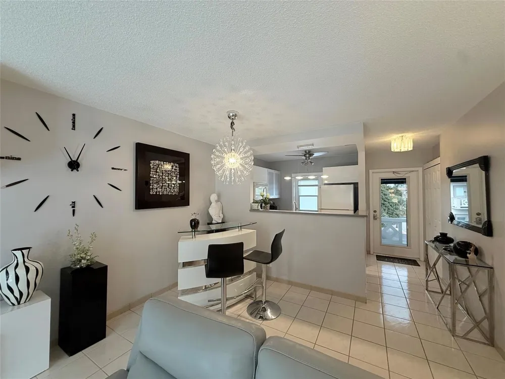 5171 W Oakland Park Boulevard #312 Lauderdale Lakes, FL 33313