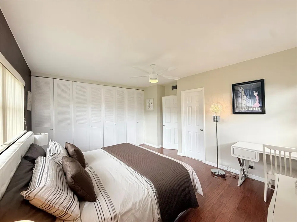 5171 W Oakland Park Boulevard #312 Lauderdale Lakes, FL 33313
