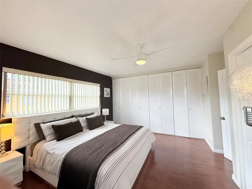 5171 W Oakland Park Boulevard #312 Lauderdale Lakes, FL 33313