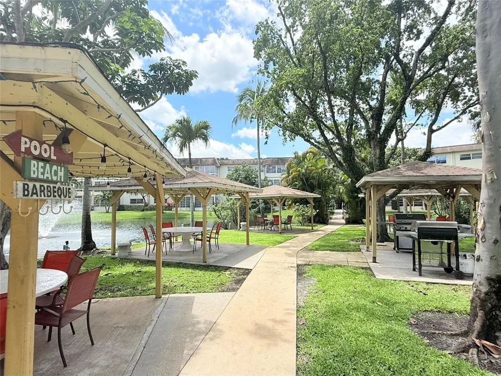 5171 W Oakland Park Boulevard #312 Lauderdale Lakes, FL 33313