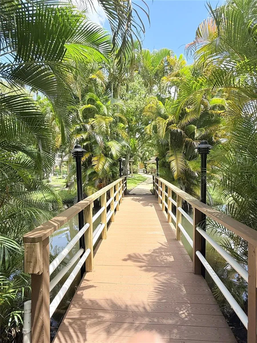 5171 W Oakland Park Boulevard #312 Lauderdale Lakes, FL 33313