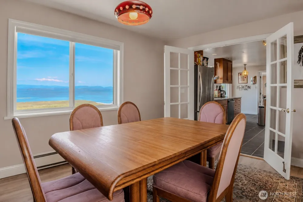 29720 Sandridge Road Ocean Park, WA 98640