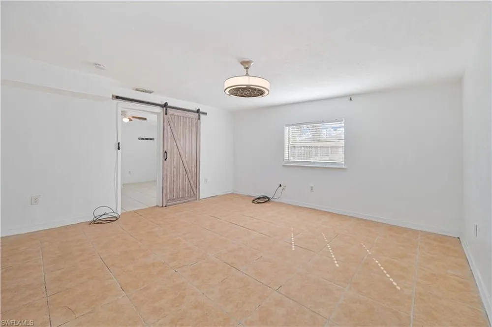 101 Lucille Avenue Fort Myers, FL 33916