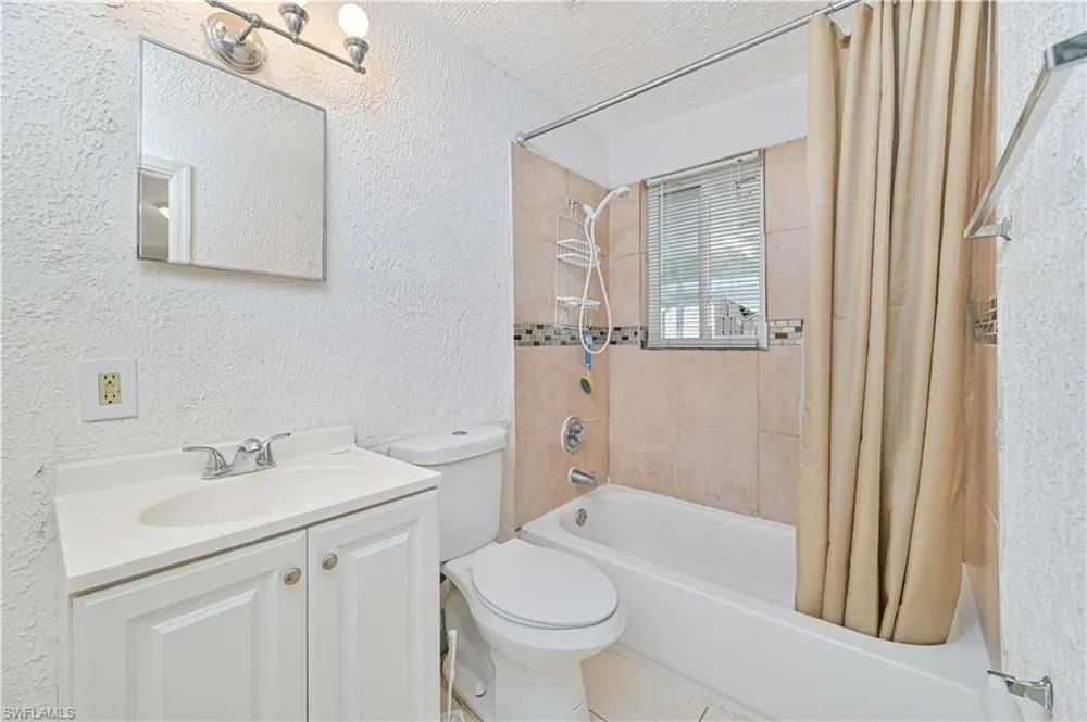101 Lucille Avenue Fort Myers, FL 33916