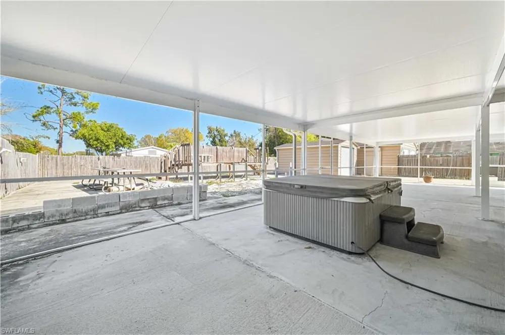 101 Lucille Avenue Fort Myers, FL 33916