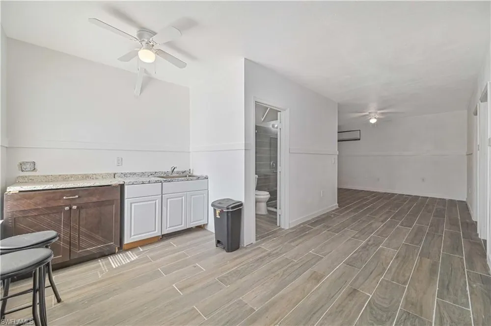 101 Lucille Avenue Fort Myers, FL 33916