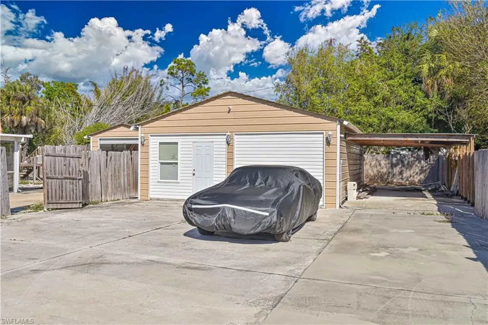 101 Lucille Avenue Fort Myers, FL 33916
