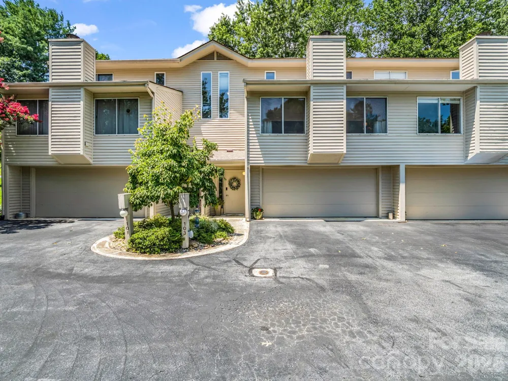 103 Shadowbrook Drive Asheville, NC 28805