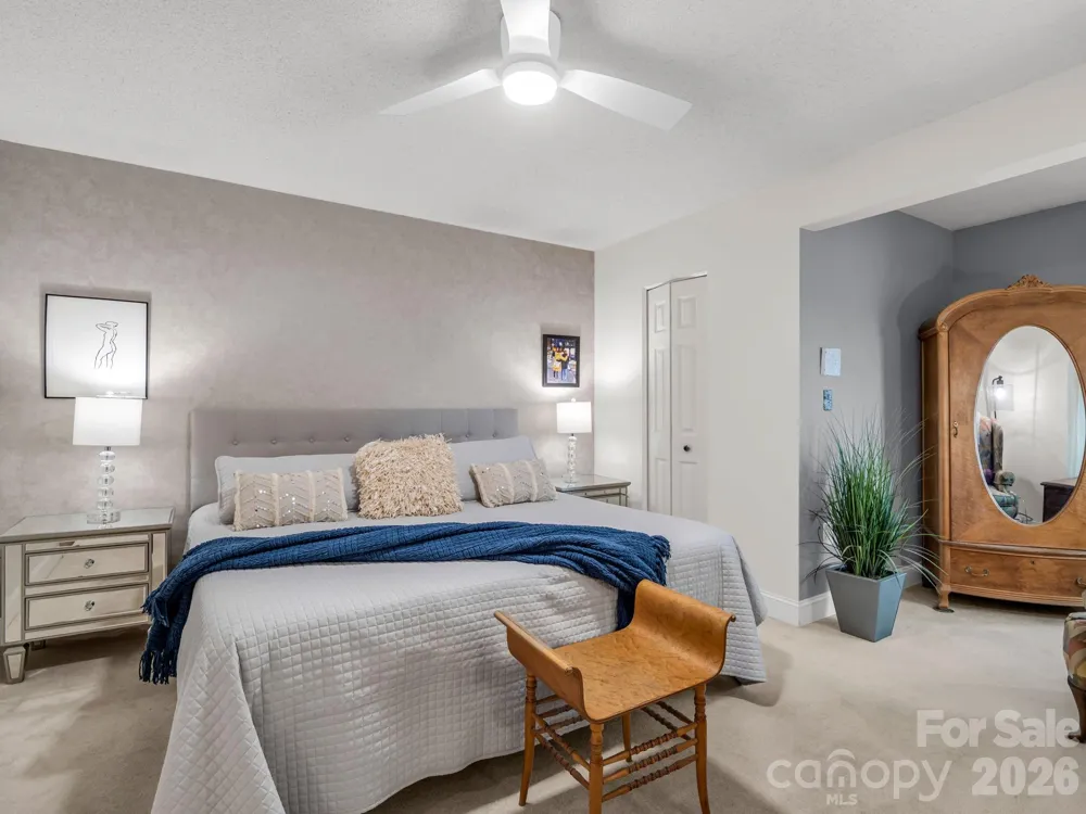 103 Shadowbrook Drive Asheville, NC 28805