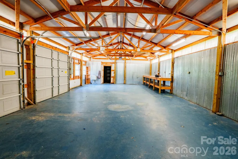 80 Hidden Bluff Lane Horse Shoe, NC 28742