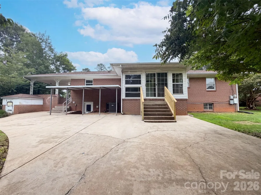 411 Roy Eaker Road Cherryville, NC 28021