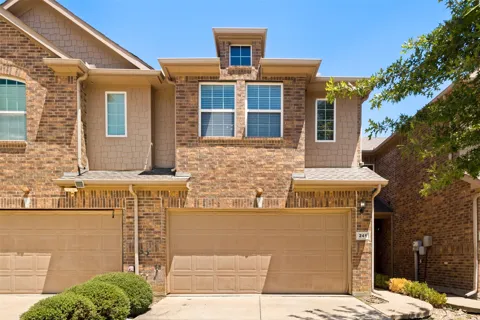 241 Barrington Lane