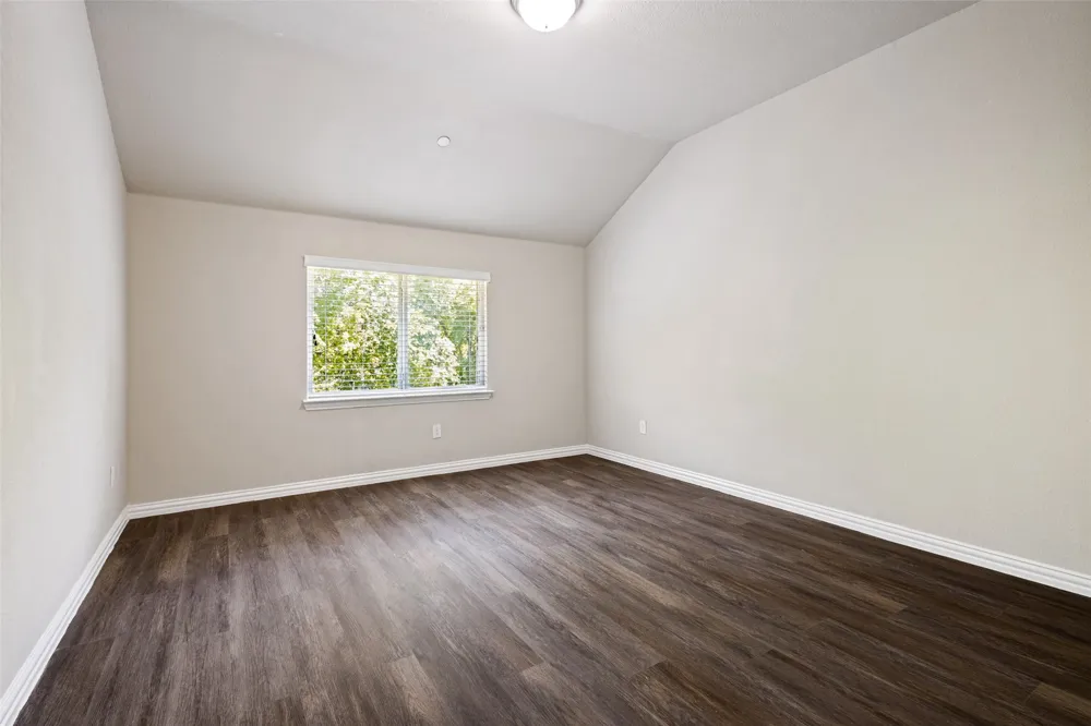 241 Barrington Lane Lewisville, TX 75067