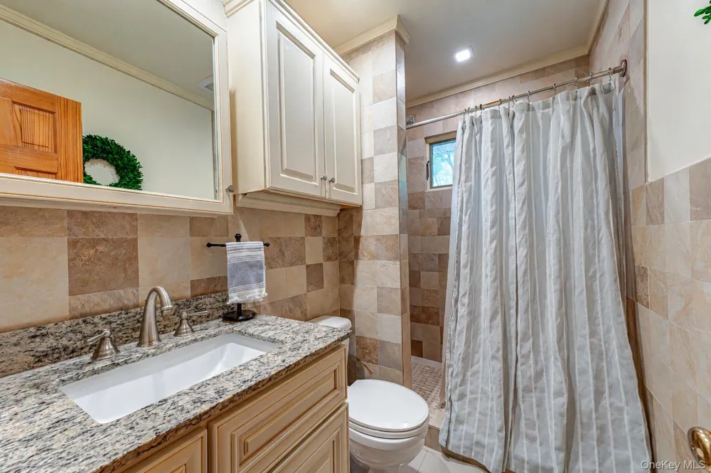 480 Miller Place Road Miller Place, NY 11764