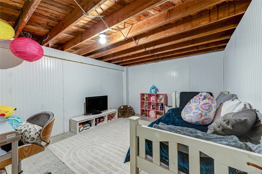 480 Miller Place Road Miller Place, NY 11764