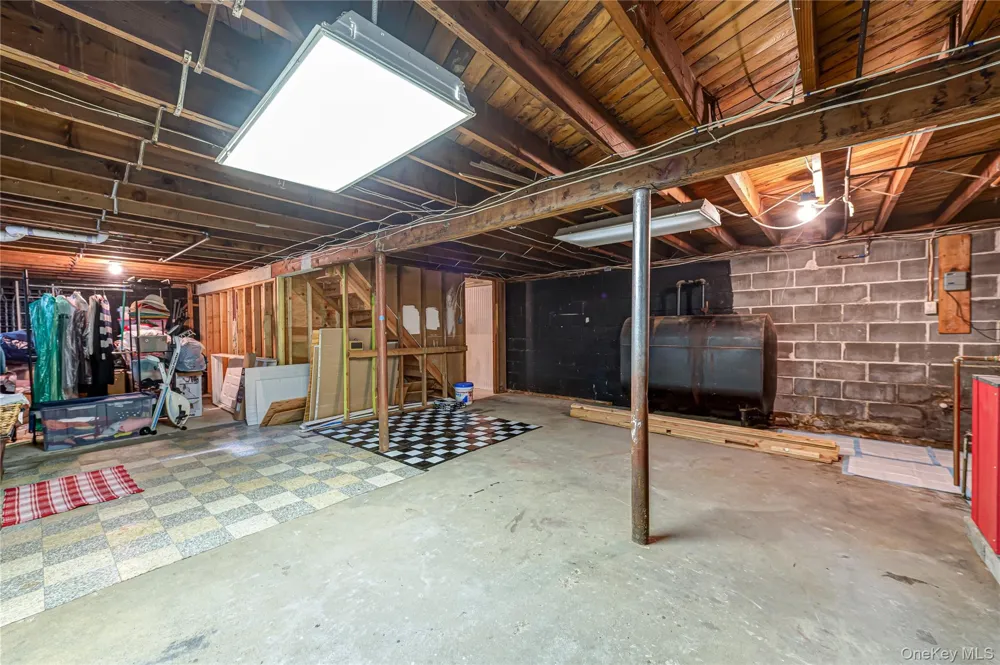 480 Miller Place Road Miller Place, NY 11764