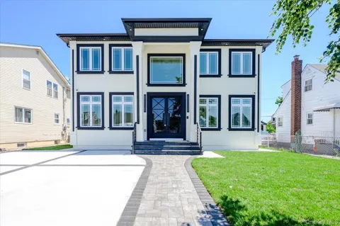 64 Landau Avenue