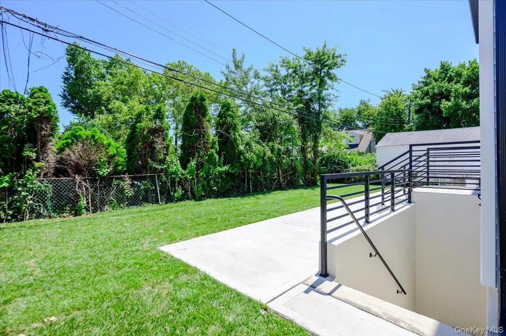 64 Landau Avenue Elmont, NY 11003