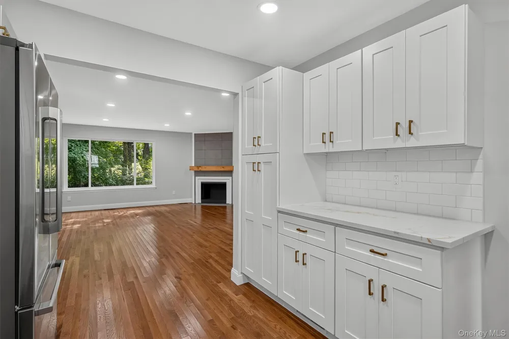 13 Timber Ridge Mount Kisco, NY 10549