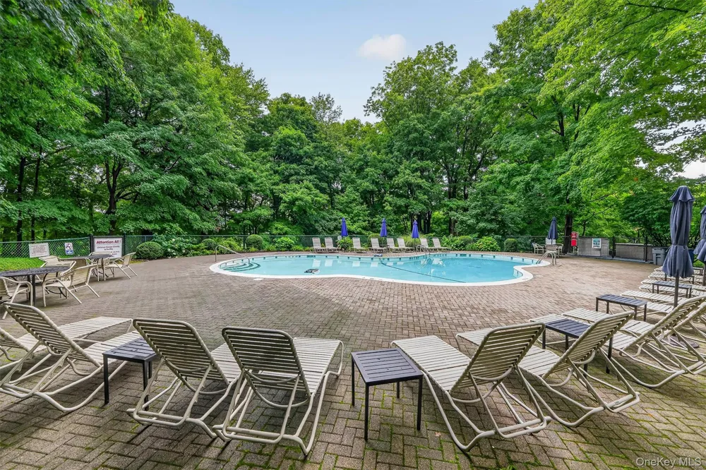 13 Timber Ridge Mount Kisco, NY 10549