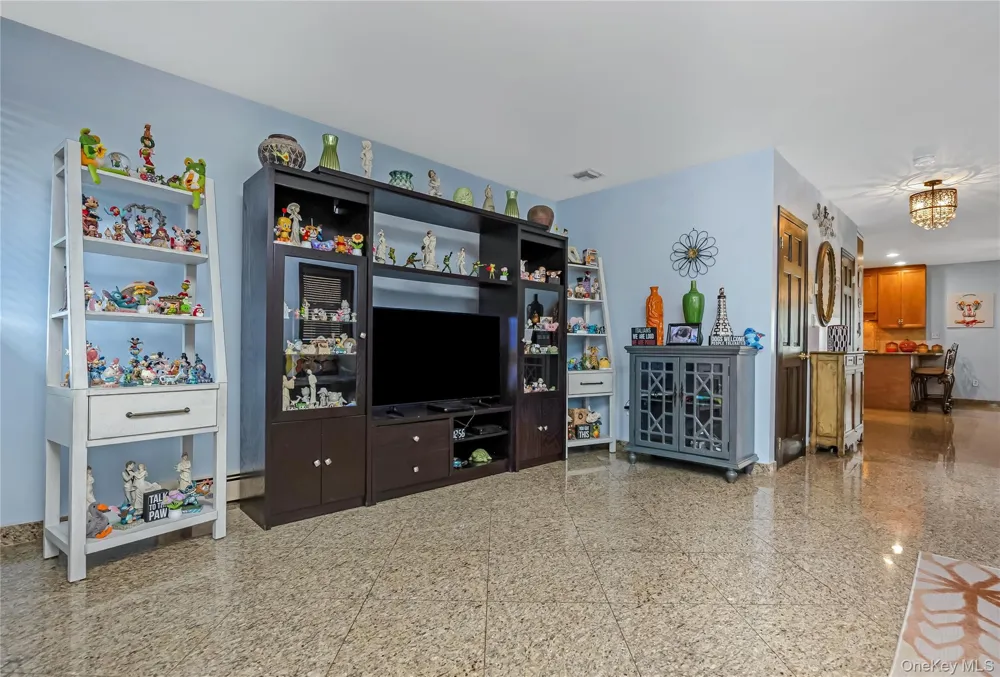 151-62 24th Road Whitestone, NY 11357