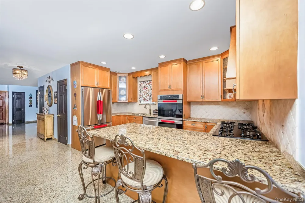 151-62 24th Road Whitestone, NY 11357