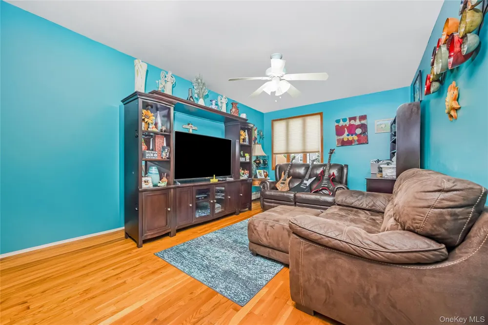 151-62 24th Road Whitestone, NY 11357