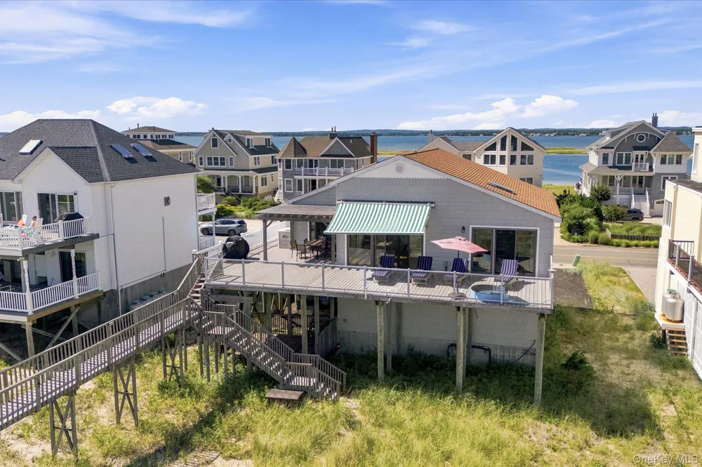 717 Dune Road Westhampton Dunes, NY 11978