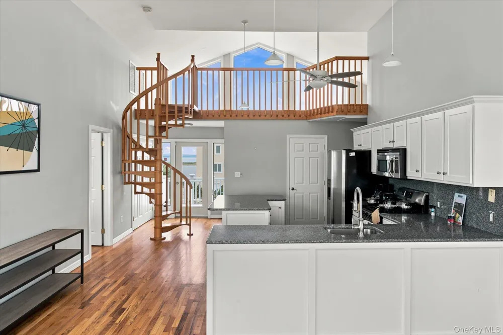 717 Dune Road Westhampton Dunes, NY 11978