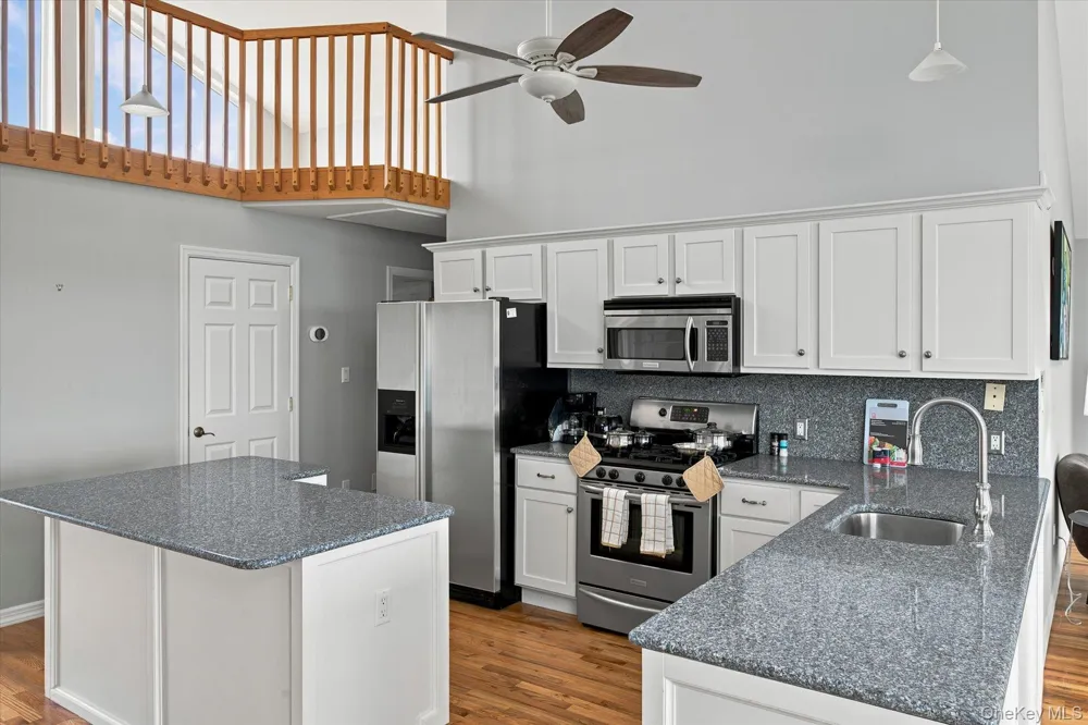 717 Dune Road Westhampton Dunes, NY 11978