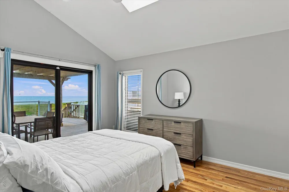 717 Dune Road Westhampton Dunes, NY 11978
