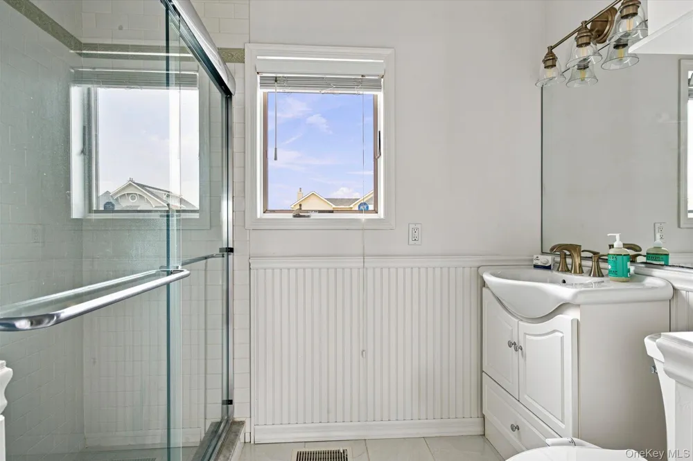 717 Dune Road Westhampton Dunes, NY 11978