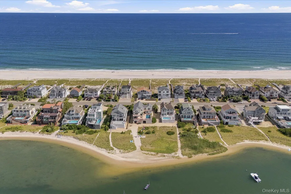 717 Dune Road Westhampton Dunes, NY 11978