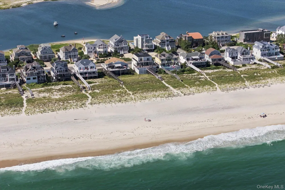 717 Dune Road Westhampton Dunes, NY 11978