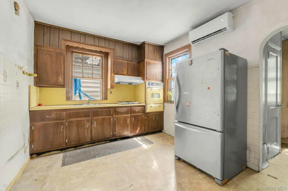 62-54 Booth Street Rego Park, NY 11374