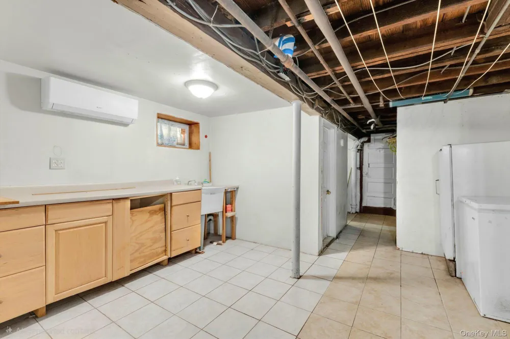 62-54 Booth Street Rego Park, NY 11374