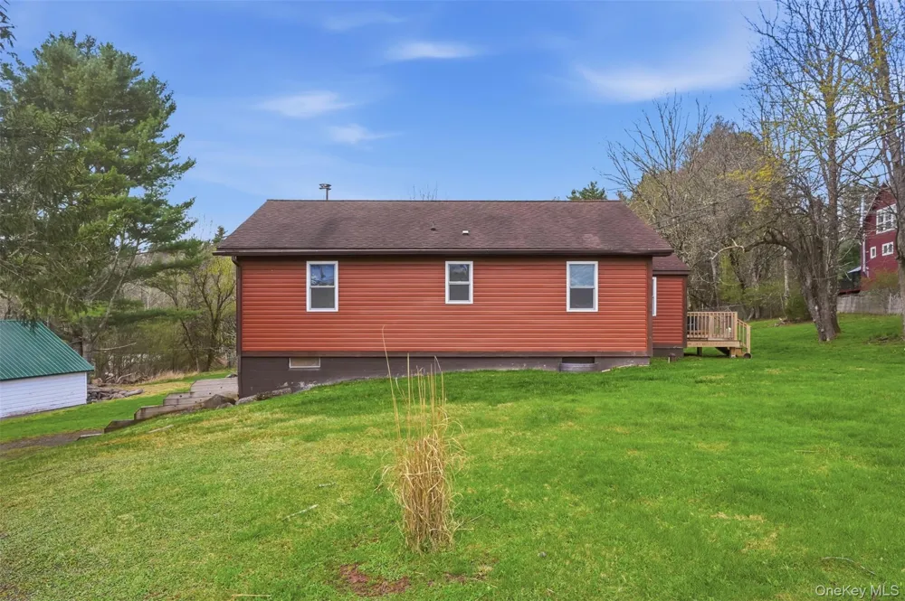 27 Old County Road Cochecton, NY 12726