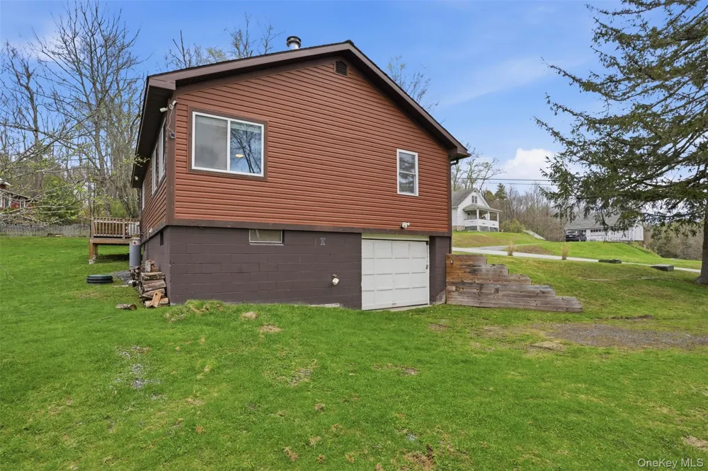27 Old County Road Cochecton, NY 12726