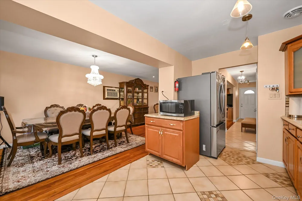 253-27 147th Avenue Rosedale, NY 11422
