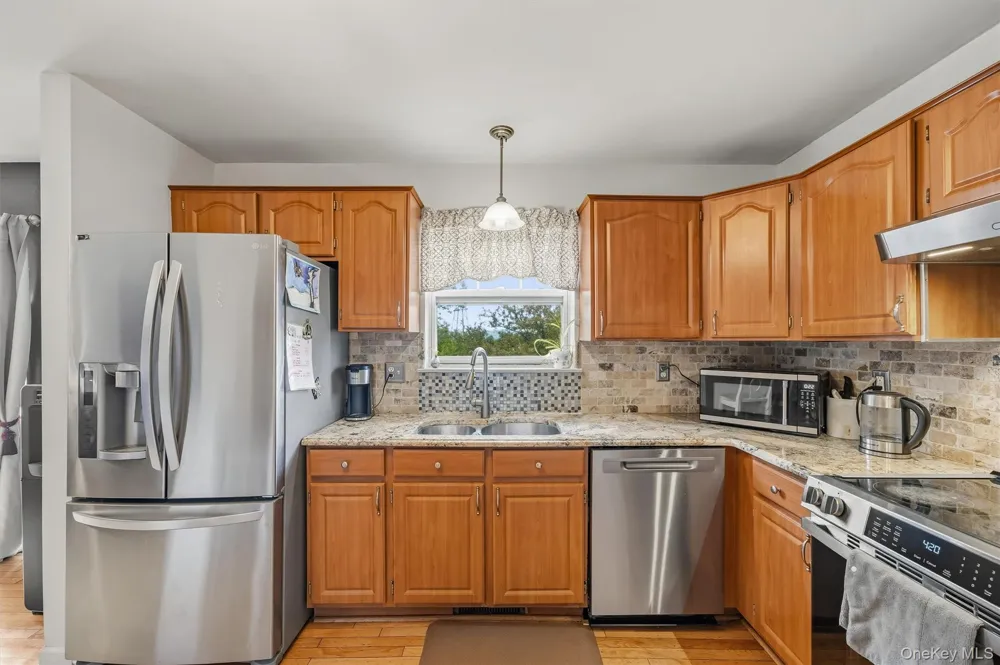 35 Helene Road Warwick, NY 10990
