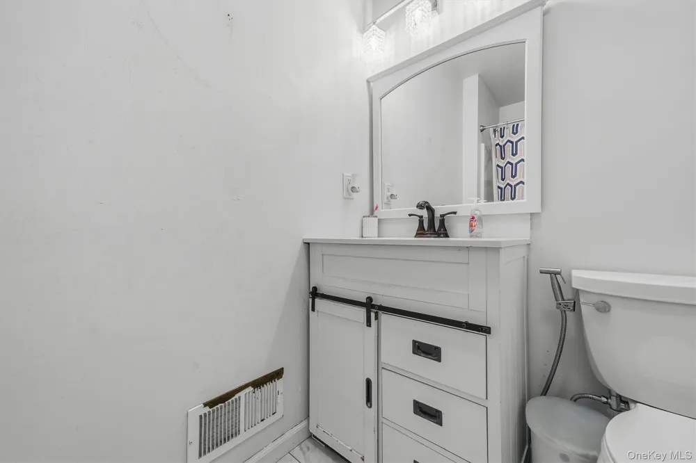 35 Helene Road Warwick, NY 10990
