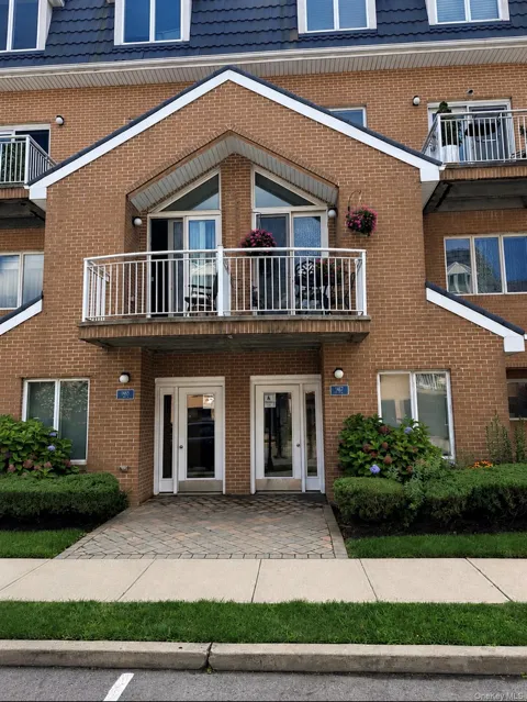 1467 Royce Street #3L