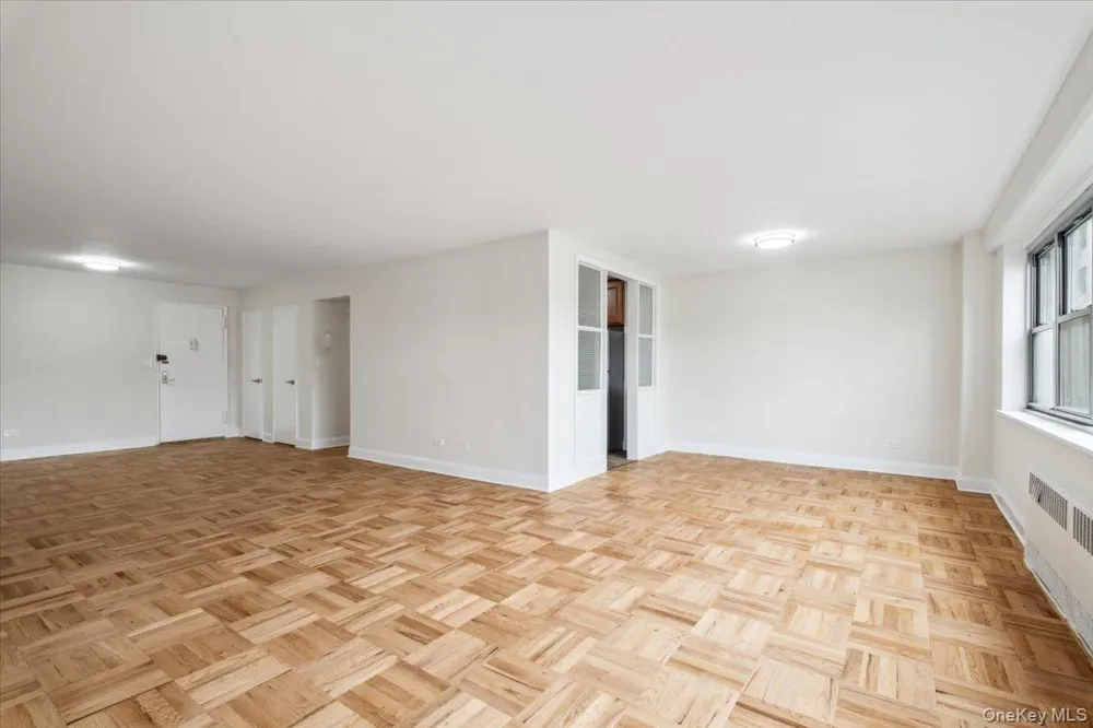 2 Washington Square #1G Larchmont, NY 10538
