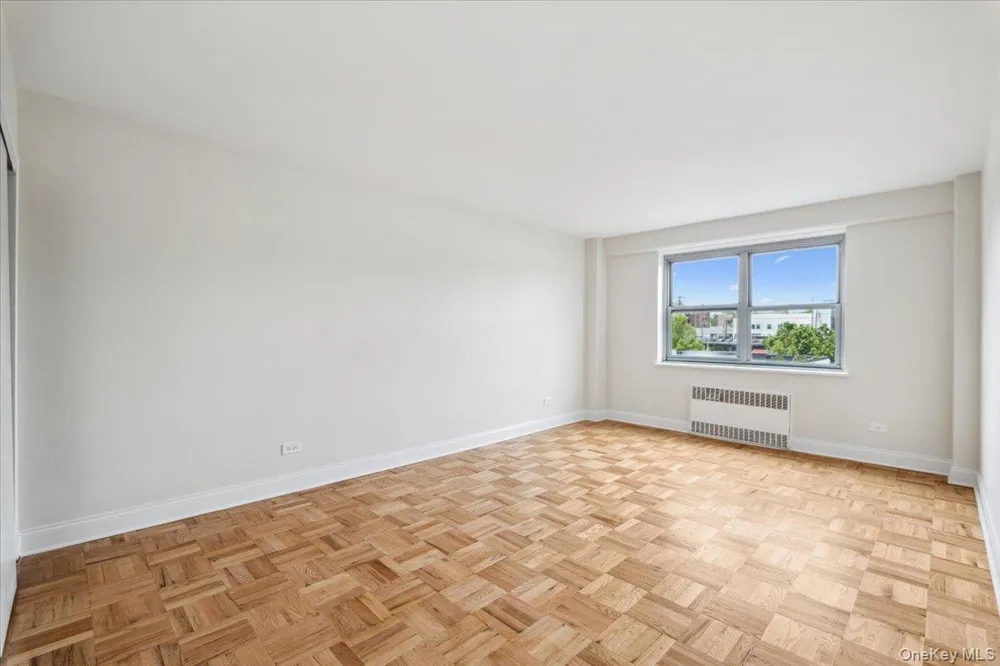 2 Washington Square #1G Larchmont, NY 10538