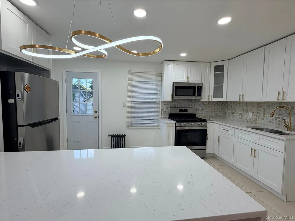 16414 81st Avenue Fresh Meadows, NY 11432