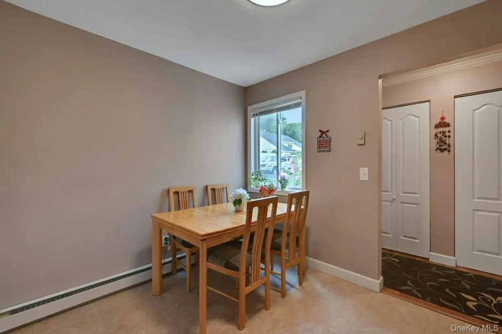 26 Kenneth Stuart #A Mohegan Lake, NY 10547