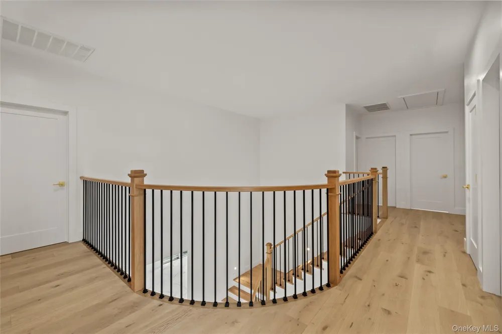 31 Argo Lane Monsey, NY 10977